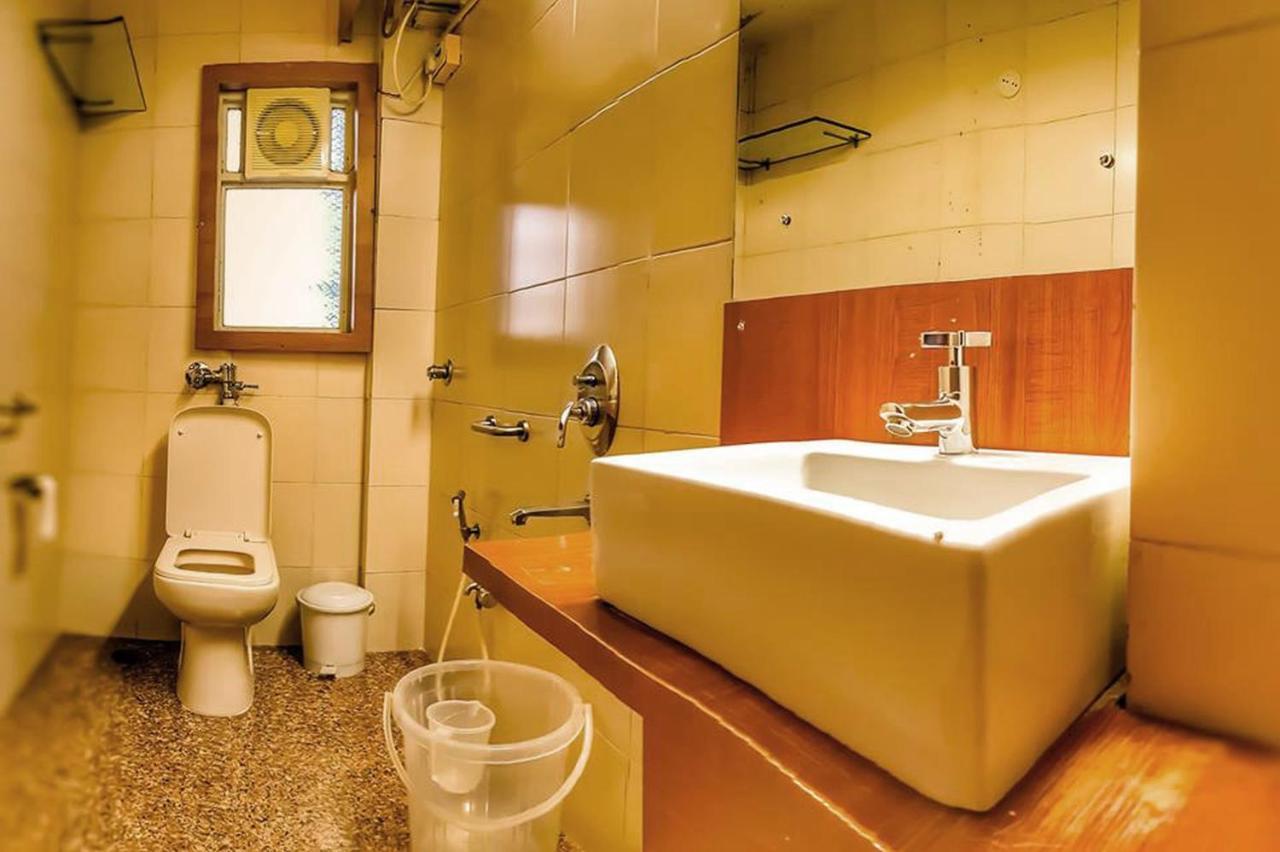 Hotel Samraj Mumbai Exterior photo